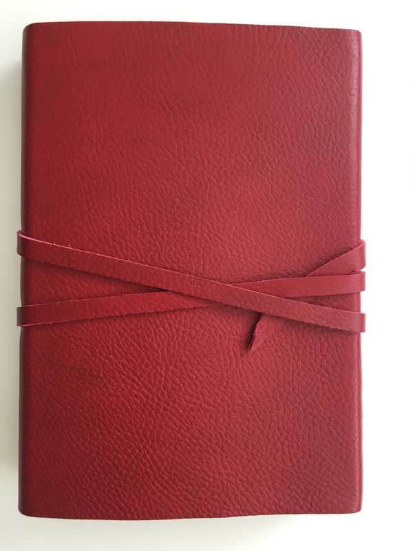 Leder notitieboek met veter Toscane grande rosso