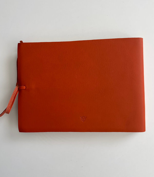 Leder fotoboek met veter oranje horizontaal